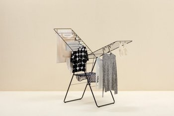 Suszarka na pranie HANGON 25m czarna BRABANTIA