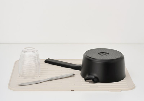 Silikonowa mata do suszenia naczyń Soft Beige Brabantia