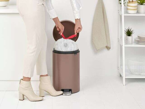 Kosz pedałowy NewIcon 20l Satin Taupe BRABANTIA