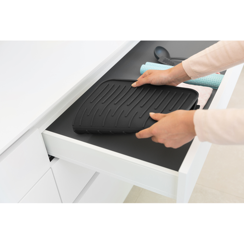 Silikonowa mata do suszenia naczyń dark grey Brabantia