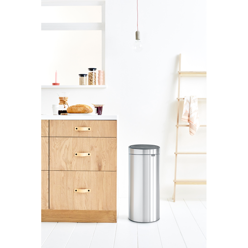 Kosz Touch Bin New 30l stal matowa BRABANTIA